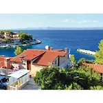 Appartement Prigradica V