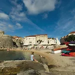Prigradica V * Blato (Korcula)