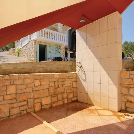 Nice Apartment In Blato With House Sea View