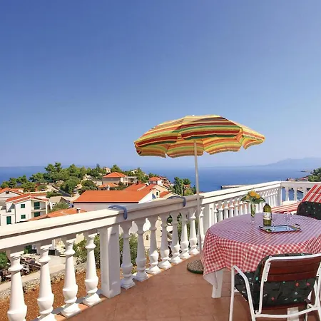 Nice Apartment In Blato With House Sea View Prigradica
