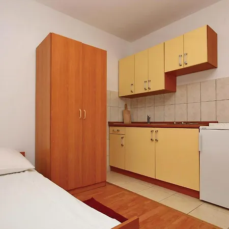 Apartment Nice Apartment In Blato With House Sea View
