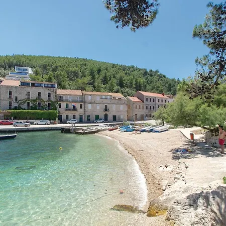 Nice Apartment In Blato With House Sea View Prigradica