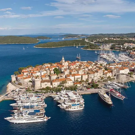 In Blato With House Sea View Апартаменты