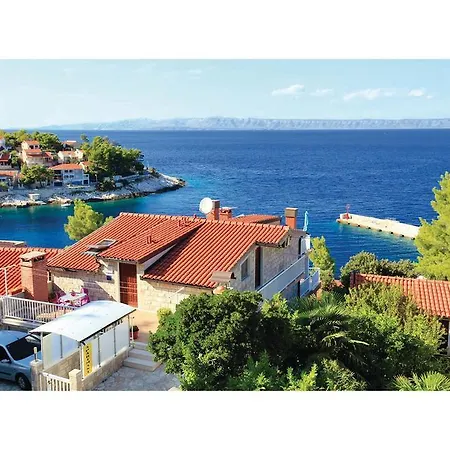 Апартаменты In Blato With House Sea View