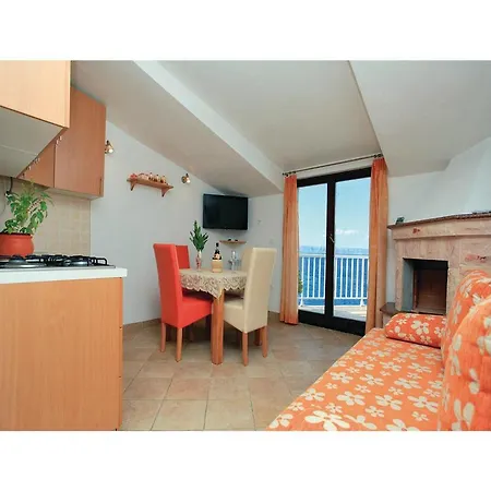 Nice Apartment In Blato With House Sea View * Prigradica
