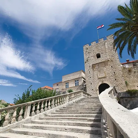 Nice Apartment In Blato With House Sea View * Prigradica